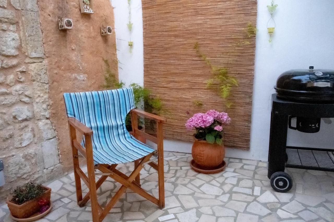 The Venetian Walls 'Central House With Private Courtyard - Charmy & Cheap' Heraklion (Crete) Exterior photo